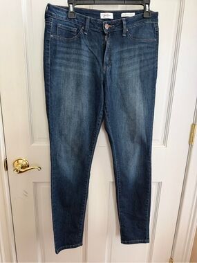 JESSICA SIMPSON Kiss Me Super Skinny Jeans Size 31 EUC! Jordan Blue